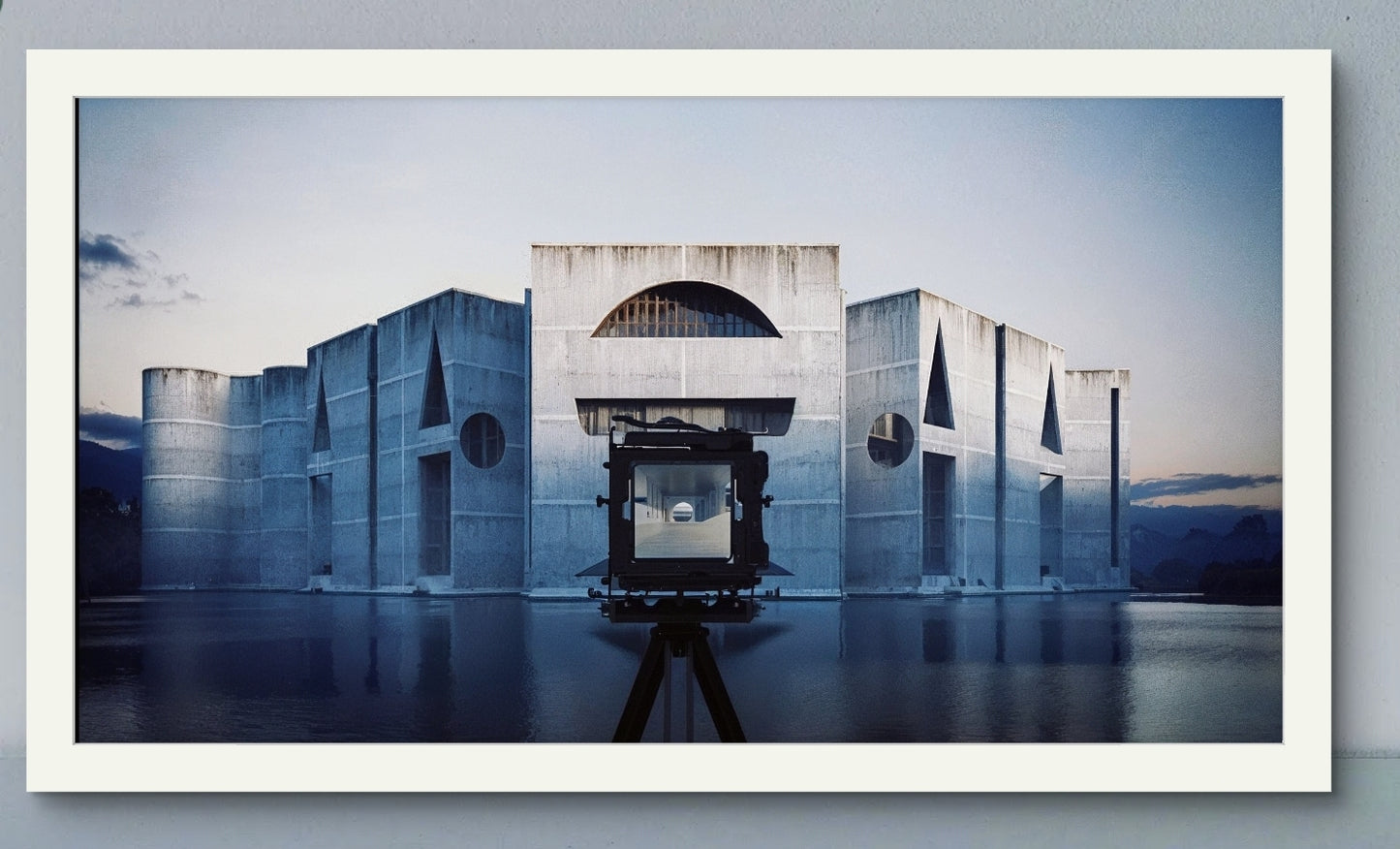 ● T&S --- Louis Kahn Bangladesh Parliament